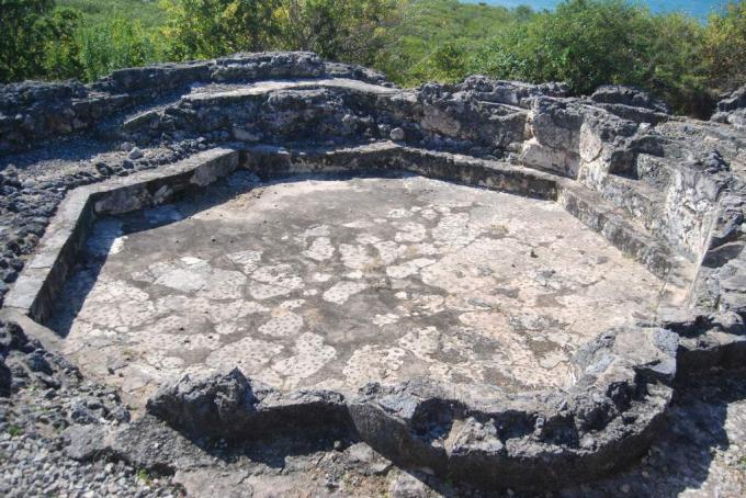 Piscine à Husuni Kubwa, Kilwa Kisiwani