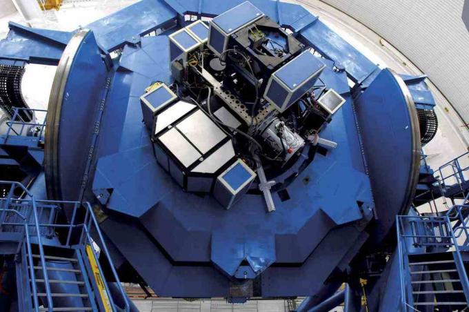 Mécanisme de support d'instruments pour télescopes Gemini.