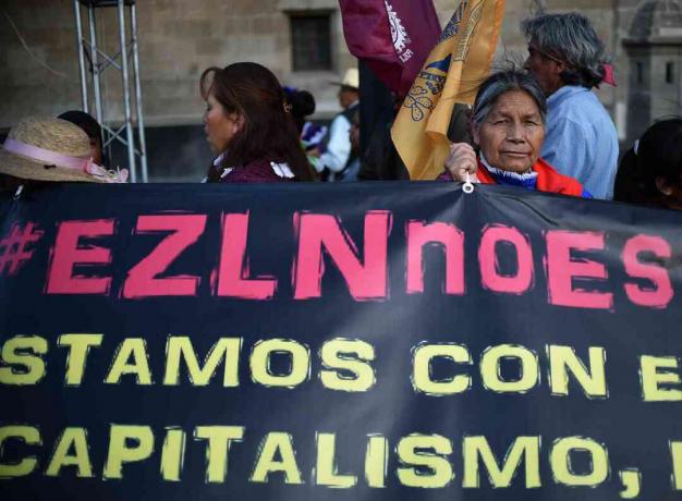 Les zapatistes protestent contre le projet de train maya du président López Obrador