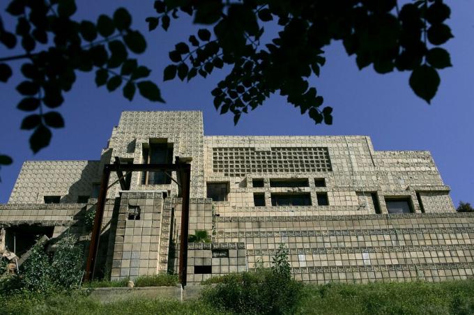 La maison Charles Ennis (Ennis-Brown), conçue par l'architecte Frank Lloyd Wright en 1924