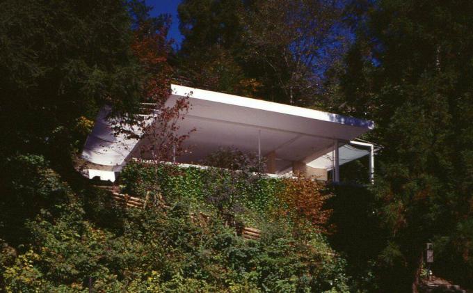Extérieur de la maison sans mur conçue par Shigeru Ban, 1997, Nagano, Japon