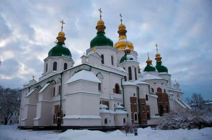 La cathédrale Sainte-Sophie de Kiev, construite en premier au 11ème siècle de notre ère.