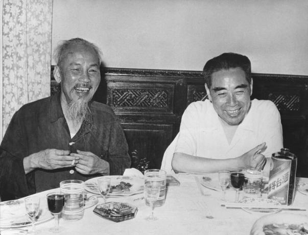 Ho Chi Minh et Zhou Enlai